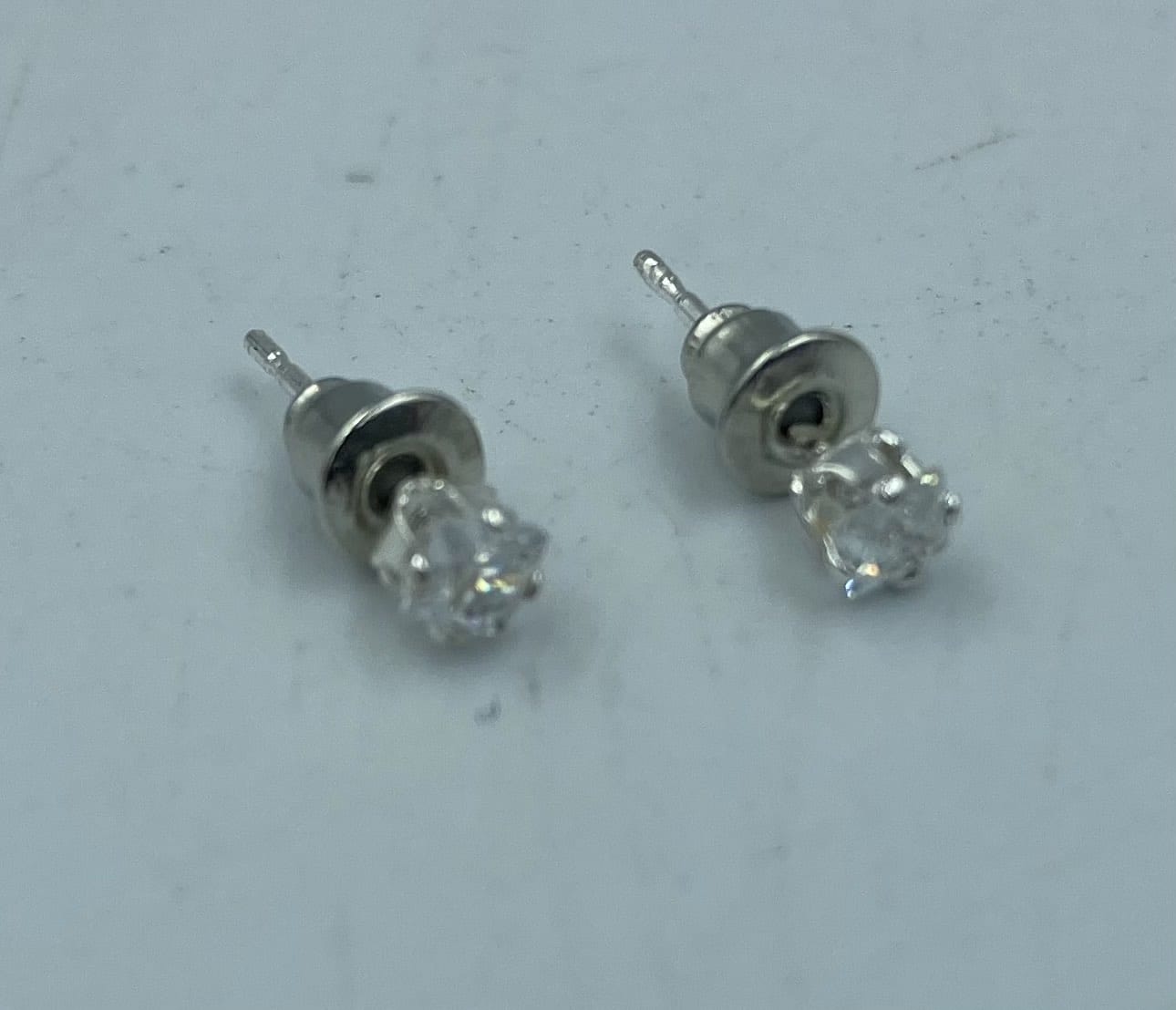 Σκουλαρικια Στρασακια