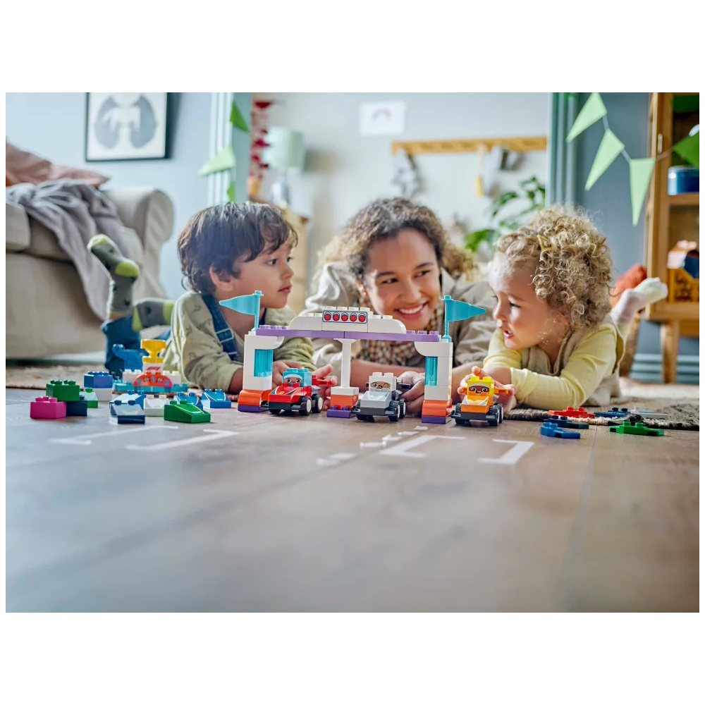 Lego10445 Lego Duplo F1 Team Race Cars & Driverspapell.gr