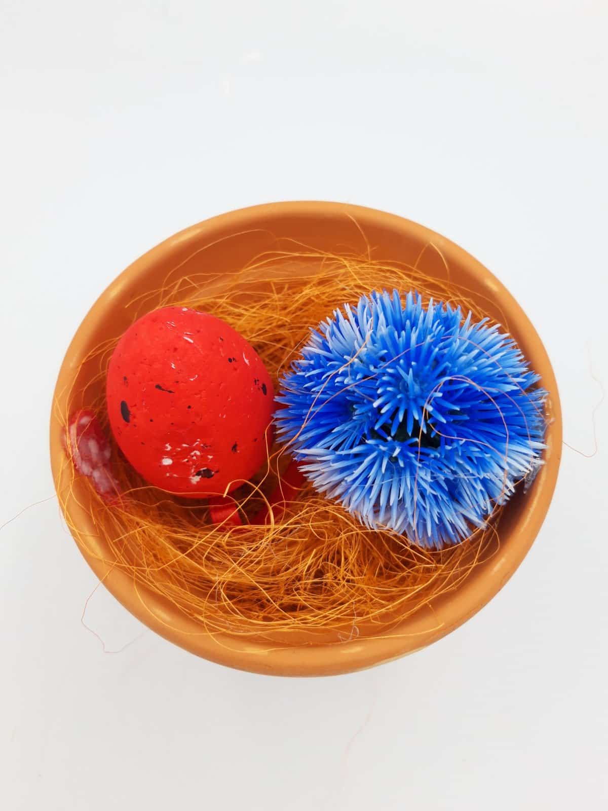 Γλαστρακι Κεραμικο Με Αυγα