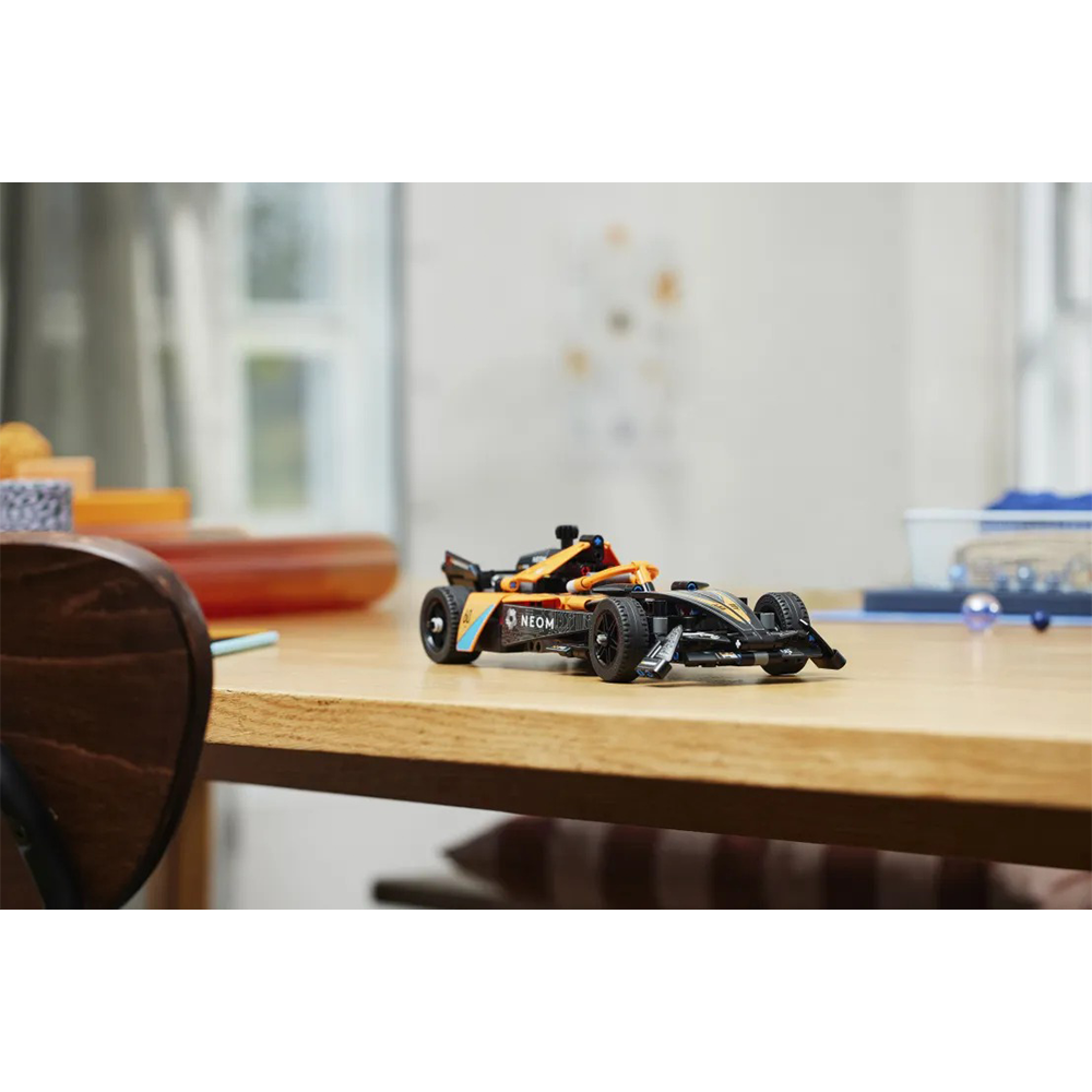 42169 Lego Technic Neon McLaren Formula E Race Car