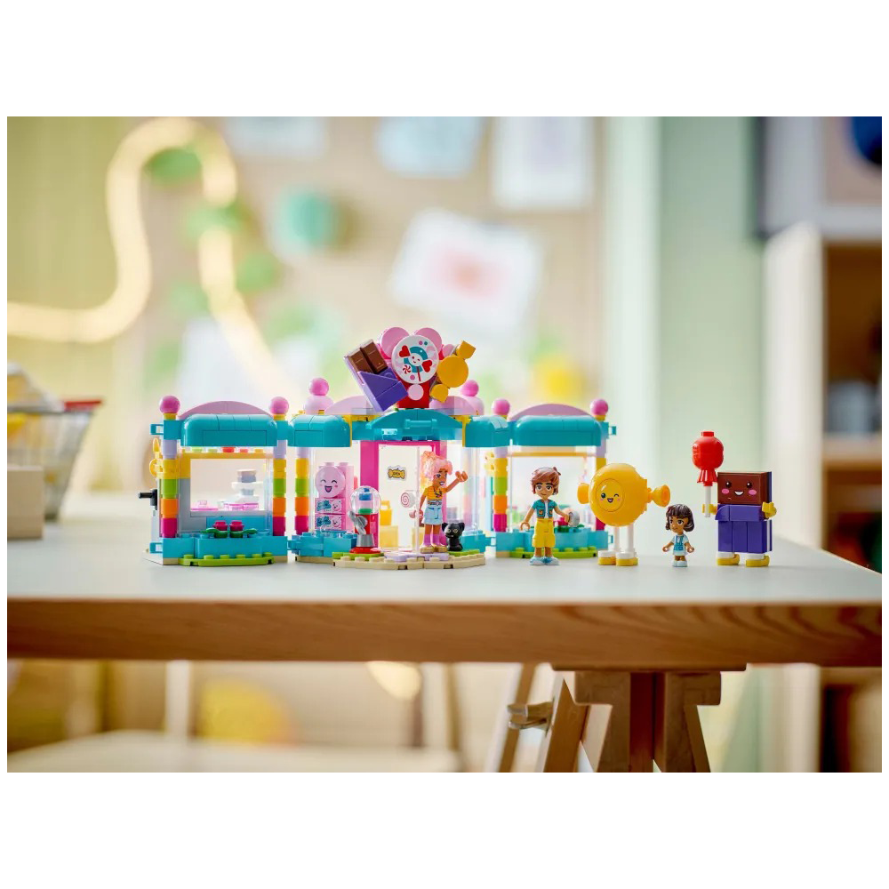 Lego43649 Lego Friends Heartlake City Candy Storepapell.gr