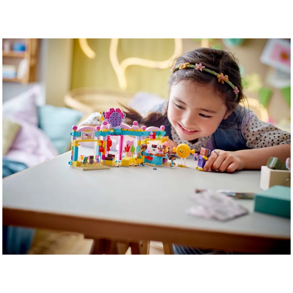 Lego43649 Lego Friends Heartlake City Candy Storepapell.gr