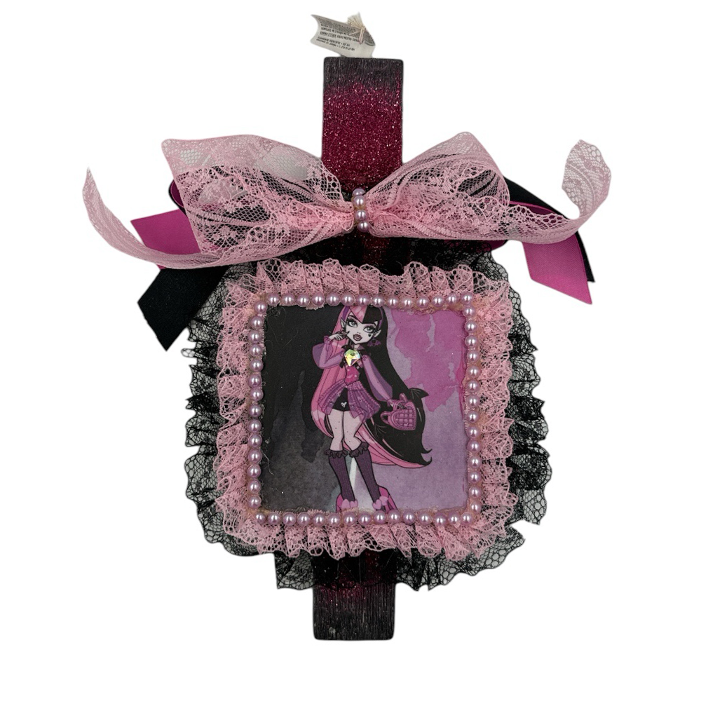 papell.grΛαμπάδα χειροποίητη πλακέ αρωματική Δρακουλόραpapell.gr