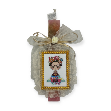 Λαμπάδα χειροποίητη πλακέ αρωματική Frida με δανδέλα και πέρλα 26 εκατοστά