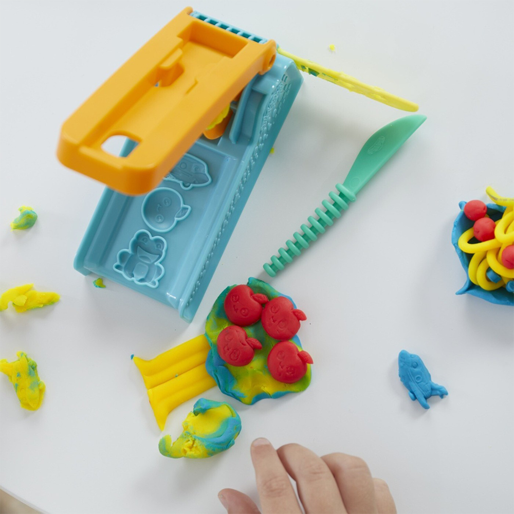 Play-Doh Fun Factory Starter Set