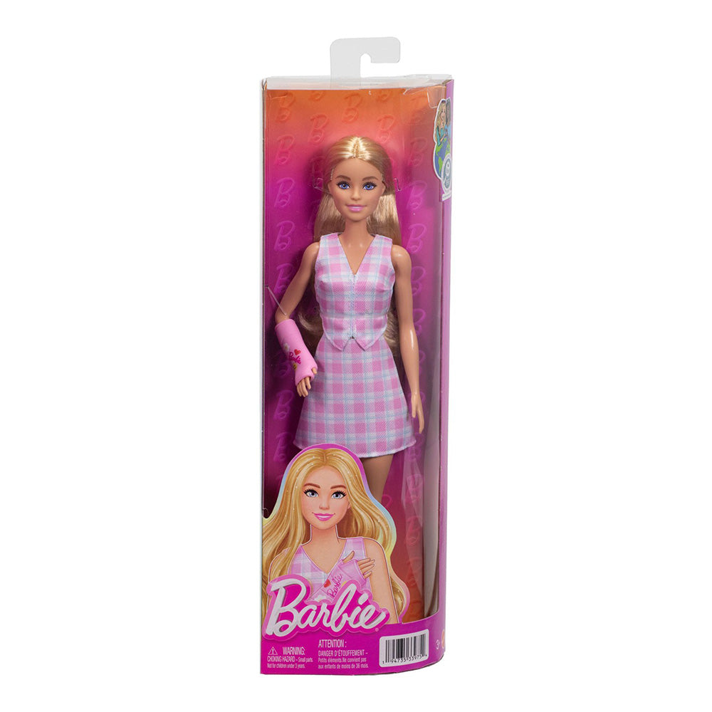 Barbie Fashionistas Pink Arm Cast Κούκλα με Καρό Τοπ & Φούστα