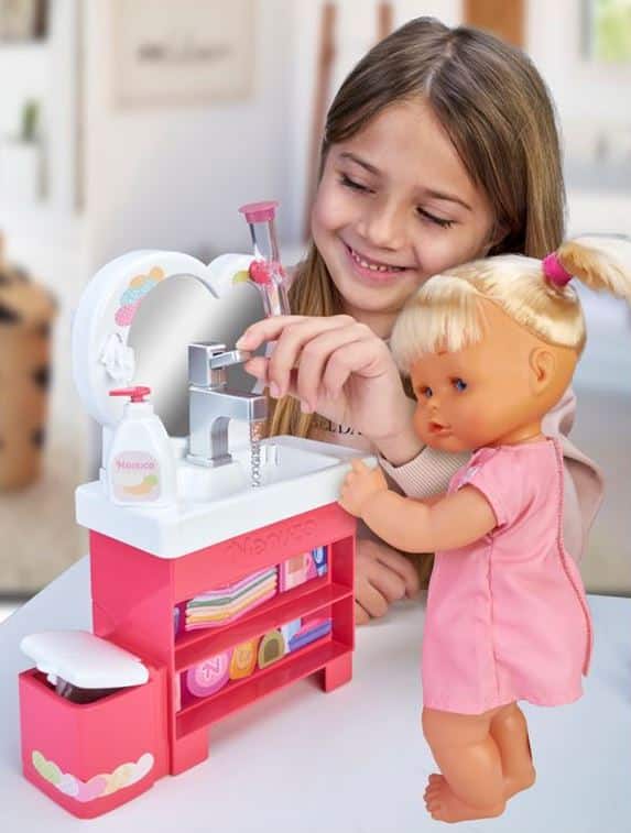 Nenuco Κουκλα Καθαρα Χερακια