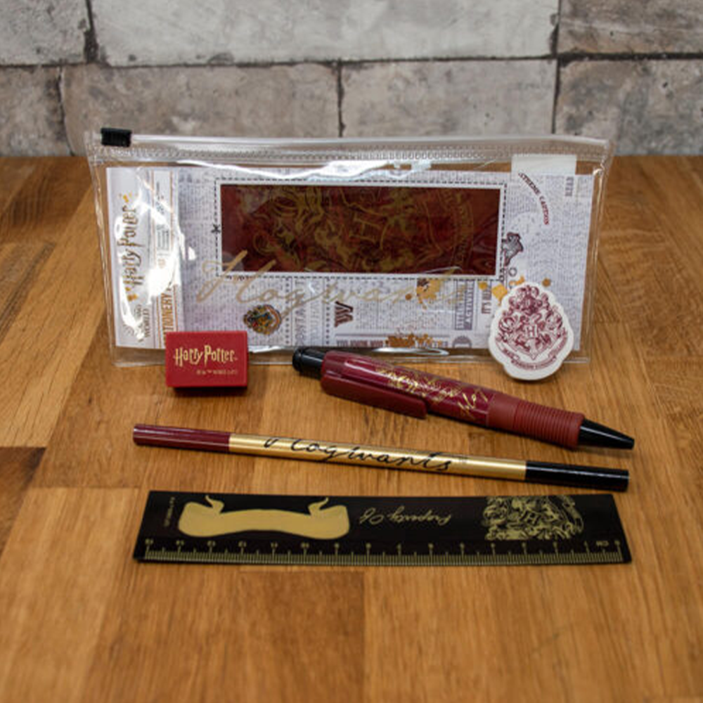 Harry Potter Stationery Pouch (Crest)