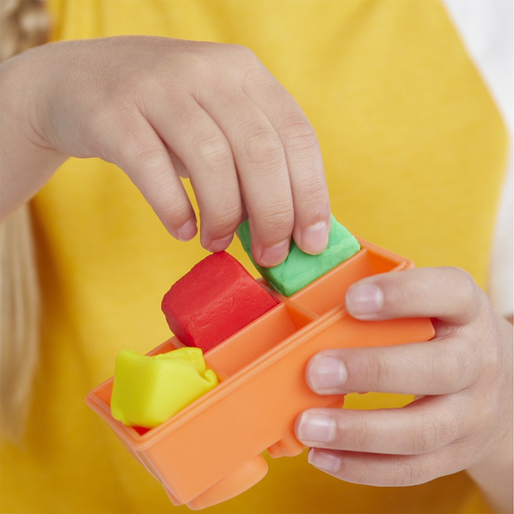 Hasbro Play-Doh Σετ Μπλέντερ Παιχνιδιού Swirlin Smoothies