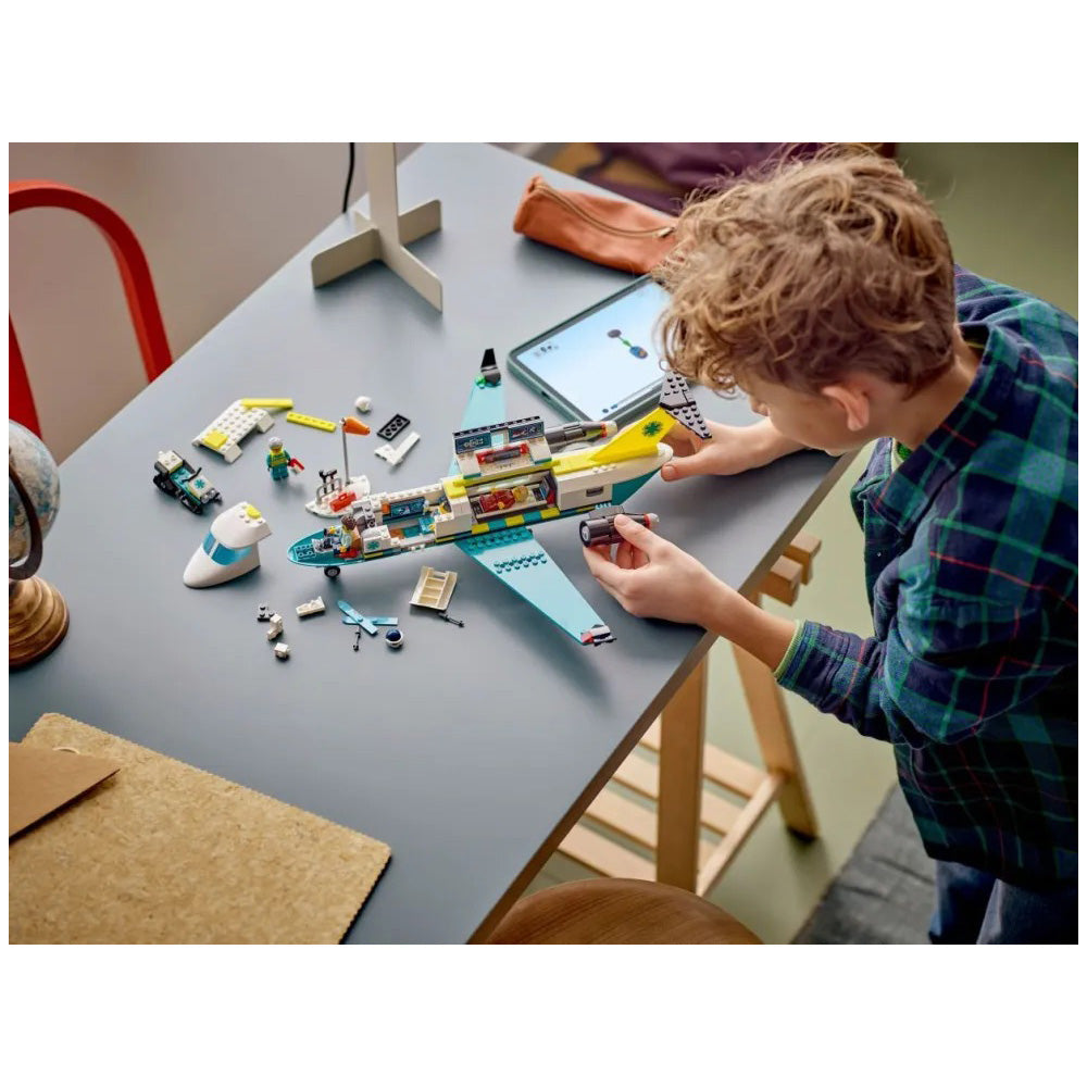 60465 Lego City Emergency Air Ambulane Airplane