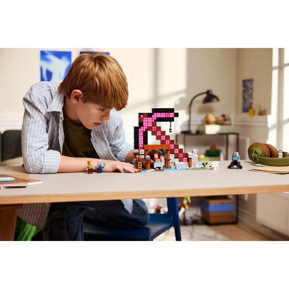 21277 Lego Minecraft The Pickaxe Mine