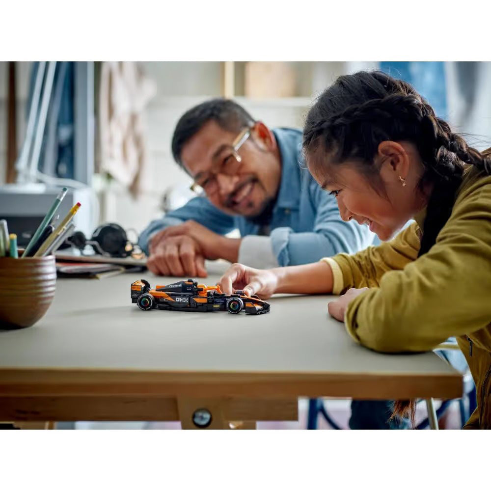 Lego77251 Lego Speed McLaren F1 Team MCL38papell.gr