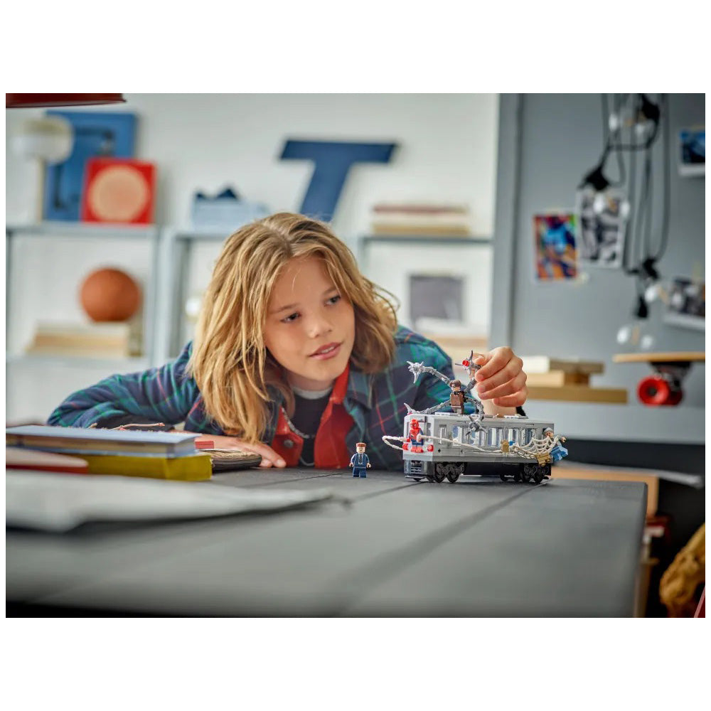 76321 Lego Super Heroes Spider-Man vs. Doc Ock Subway Train Scene