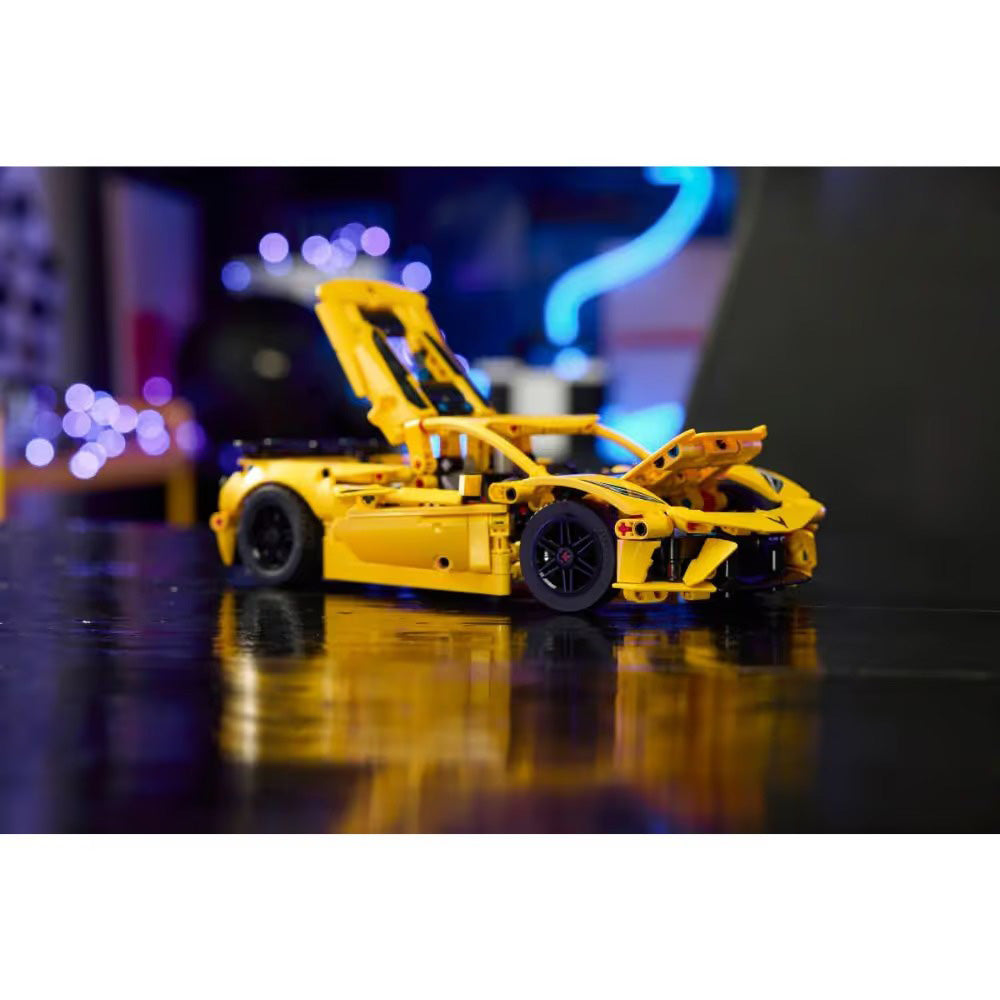 Lego42205 Lego Technic Chevrolette Corvette Stingraypapell.gr
