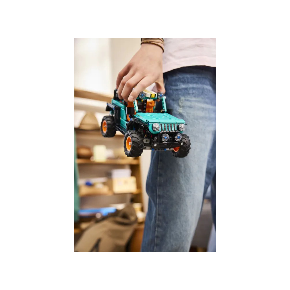 42227 Lego Technic Jeep Wrangler Rubicon SUV
