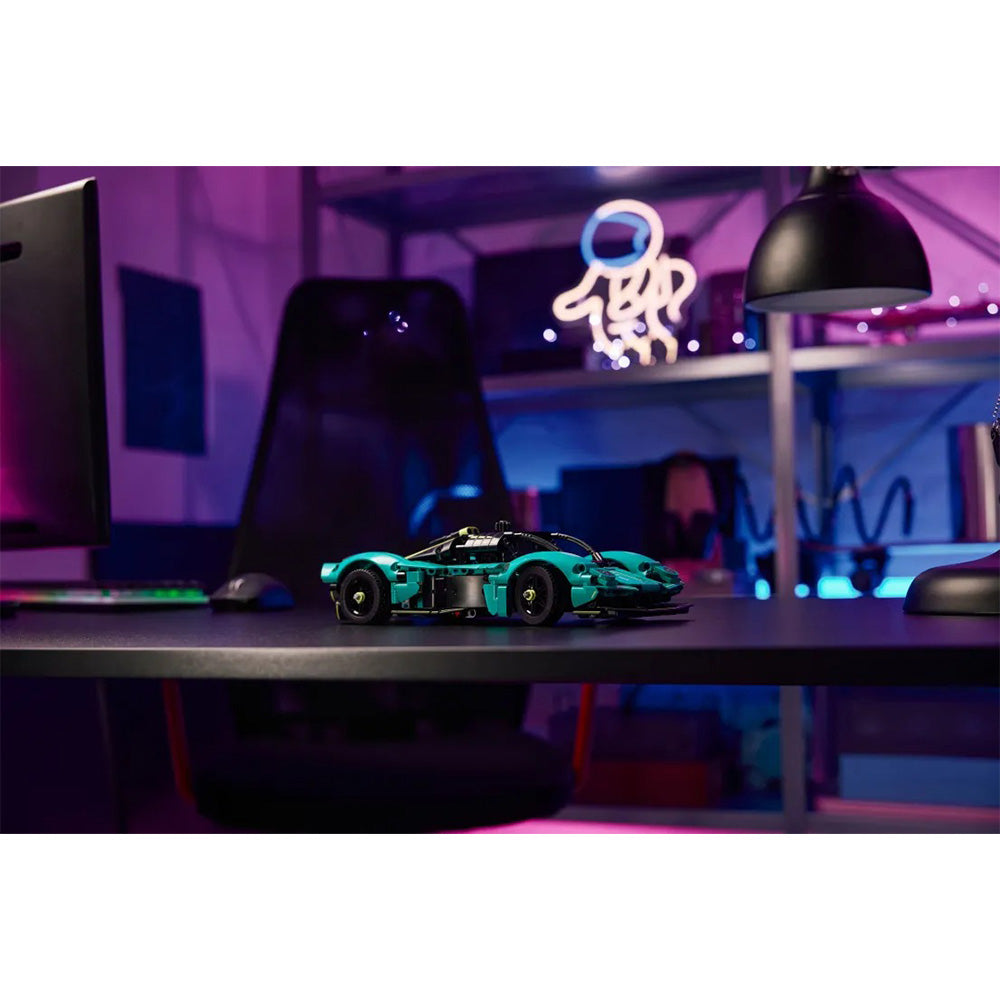 42208 Lego Technic Aston Martin Valkyrie