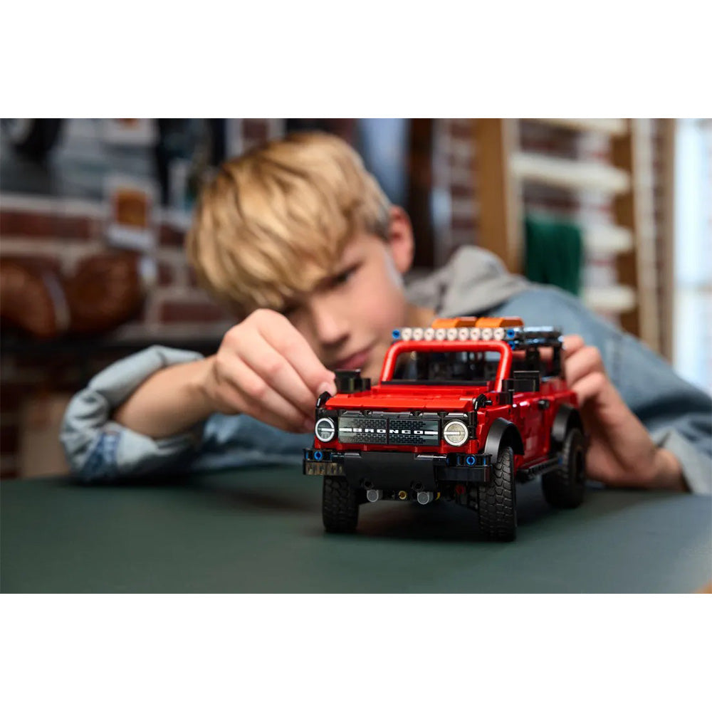 42213 Lego Technic Ford Bronco Suv