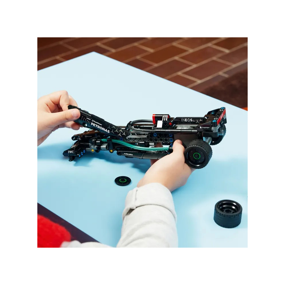 Lego42165 Lego Technic Mercedes-AMG W14 E Performancepapell.gr
