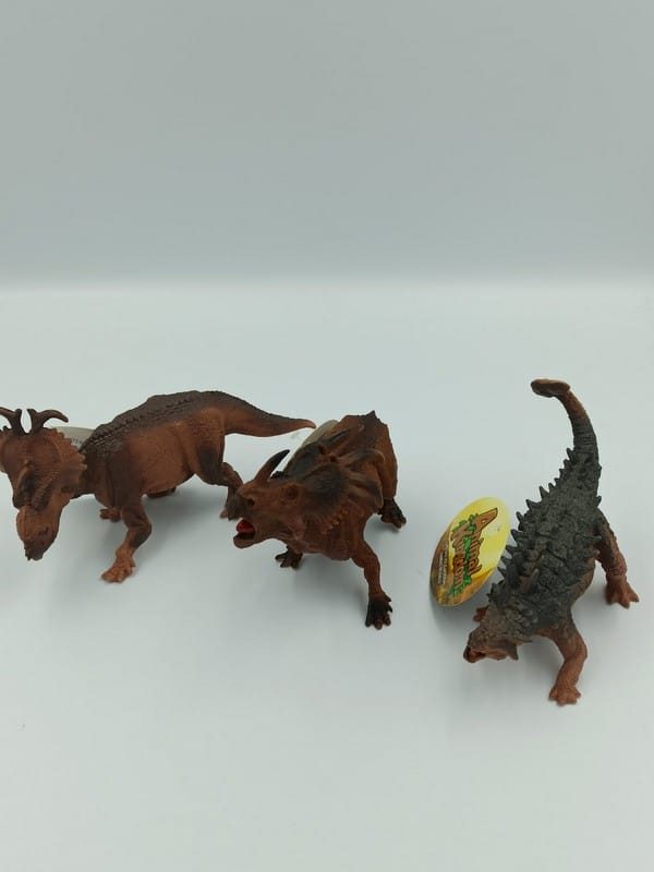 Δεινοσαυρος Πλαστικος