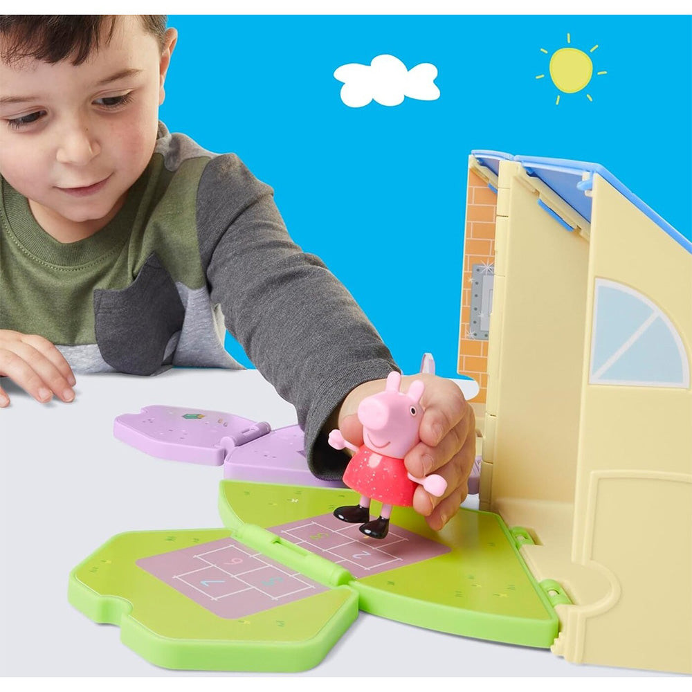 Hasbro Peppa Pig Peppas Pop-Open Playgroup Playset 