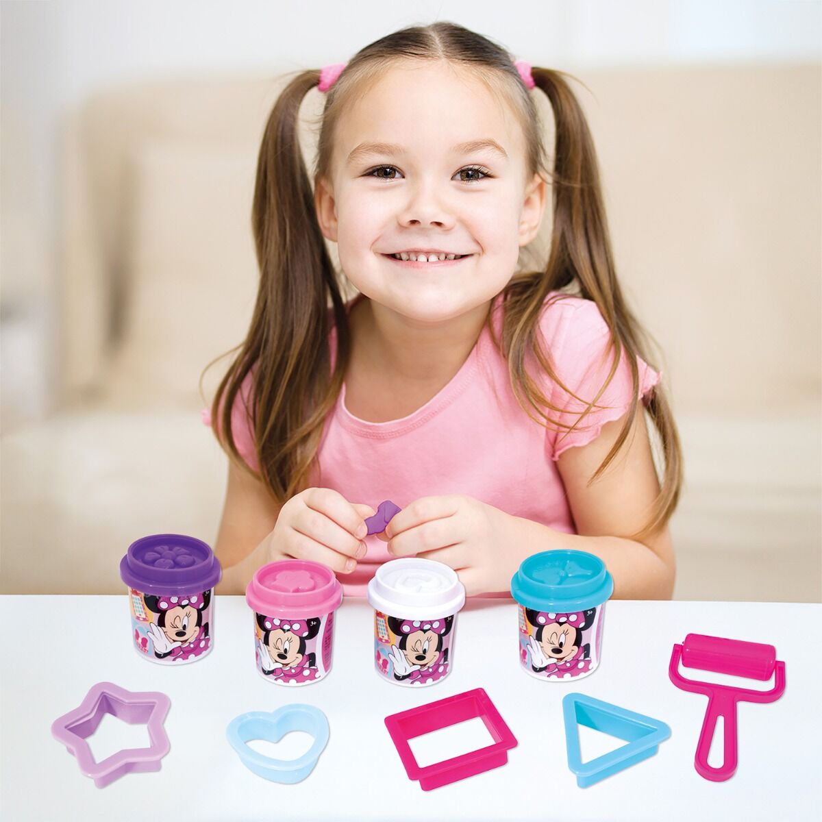AS Πλαστελίνη Disney Minnie Τσάντα Πλάτης Με 4 Βαζάκια Καπάκια Καλουπάκια & 5 Εργαλεία 200gr Για 3+ Χρονών