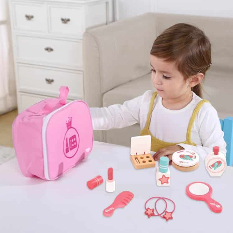 Tooky Toy Ξυλινο Σετ Βαλιτσακι Ομορφιας